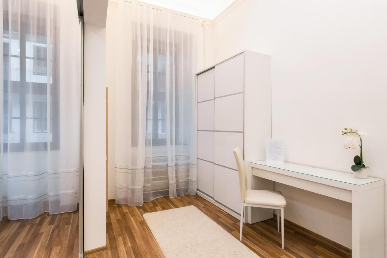Erika'S Downtown Home Будапеща Екстериор снимка